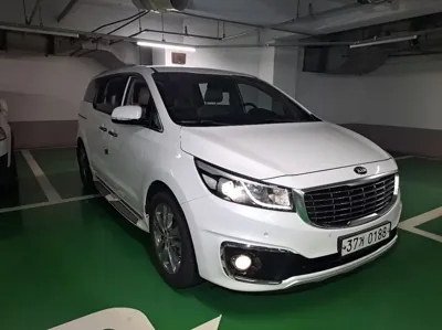Kia Canival 2017, 108790 км, за 6564.26 USD