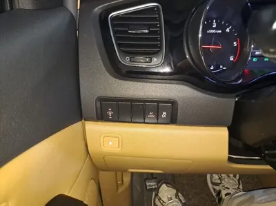 Kia Canival 2017, 108790 км, за 6564.26 USD - фото 14