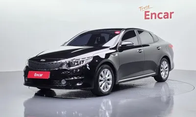Kia K5 · 2017 год