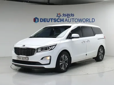 Kia Canival · 2019 год