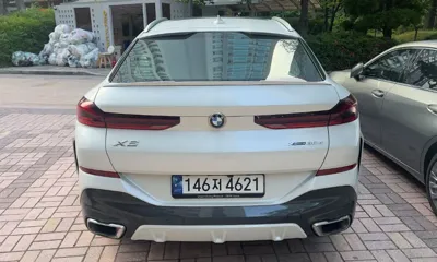 BMW X6 2023, 31319 км, за 52042.72 USD