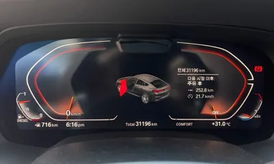 BMW X6 2023, 31319 км, за 52042.72 USD
