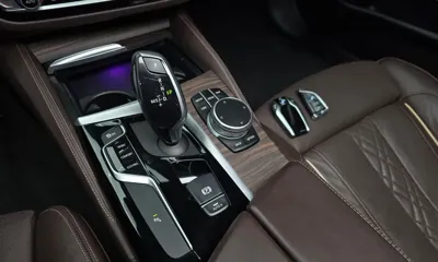 BMW 5-Series 2020, 71975 км, за 17226.8 USD - фото 9