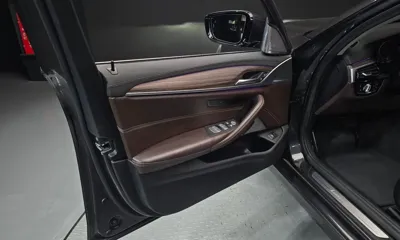 BMW 5-Series 2020, 71975 км, за 17226.8 USD - фото 24