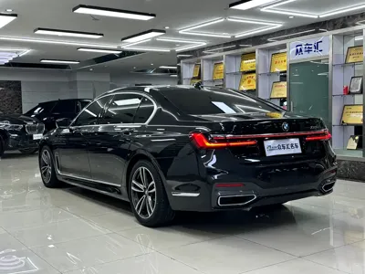 BMW 7 Series 2022, 42000 км, за 50764.17 USD - фото 6