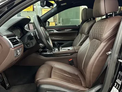BMW 7 Series 2022, 42000 км, за 50764.17 USD - фото 8