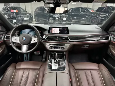 BMW 7 Series 2022, 42000 км, за 50764.17 USD - фото 13
