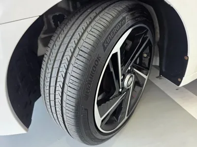 Hyundai i40 2014, 213000 км, за 3216.49 USD