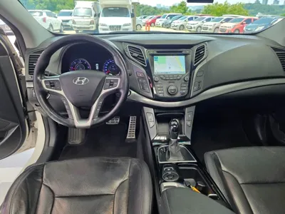 Hyundai i40 2014, 213000 км, за 3216.49 USD - фото 9