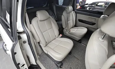 Kia Canival 2015, 141166 км, за 5720.6 USD - фото 12