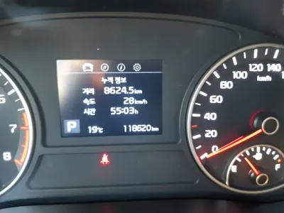 Kia K5 2019, 118000 км, за 6937.56 USD - фото 13