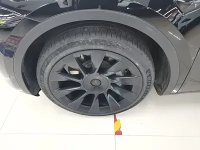 Tesla Model Y 2022, 70200 км, за 22174.38 USD - фото 23