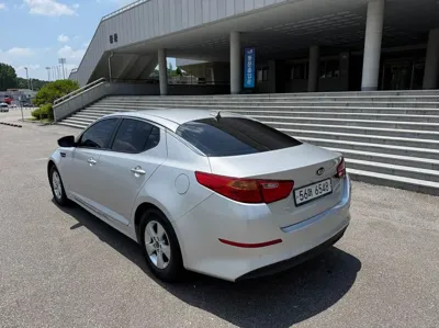 Kia K5 2014, 122054 км, за 3185.33 USD