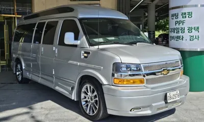 Chevrolet Express Van · 2019 год