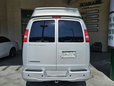 Chevrolet Express Van 2019, 80931 км, за 25780.03 USD