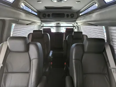 Chevrolet Express Van 2019, 80931 км, за 25780.03 USD - фото 17