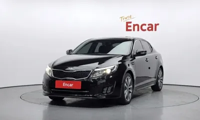 Kia K5 2014, 102810 км, за 4355.46 USD