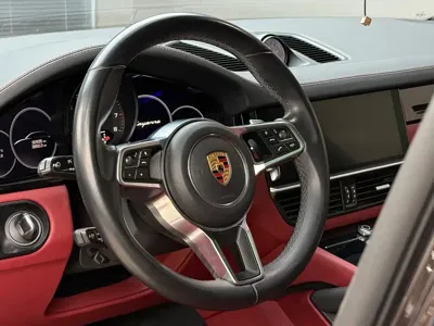 Porsche Cayenne 2019, 93000 км, за 56929.89 USD - фото 7