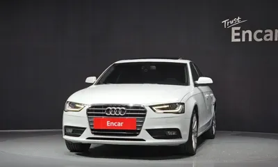 Audi A4 2015, 78802 км, за 3678.4 USD