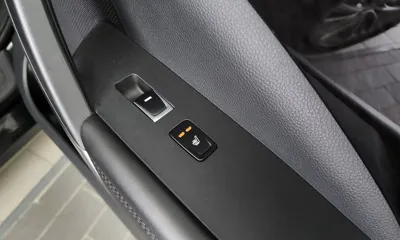 Hyundai Grandeur 2017, 267819 км, за 3275.57 USD - фото 19