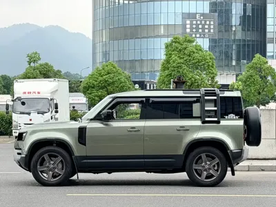 Land Rover Defender 2020, 58000 км, за 64630.9 USD - фото 6