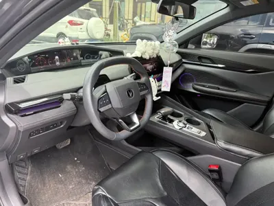 Changan UNI-V 2024, 10000 км, за 10579.19 USD