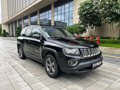 Jeep Compass (Import) 2015, 130000 км, за 2913.42 USD