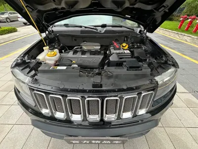 Jeep Compass (Import) 2015, 130000 км, за 2913.42 USD - фото 13