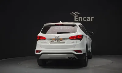 Hyundai Santafe 2016, 157743 км, за 66218.49 USD