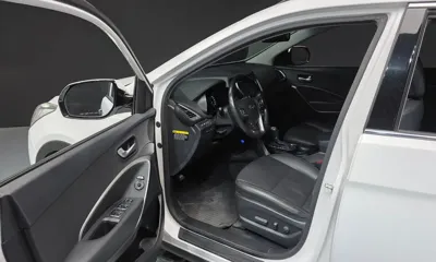 Hyundai Santafe 2016, 157743 км, за 66218.49 USD - фото 10