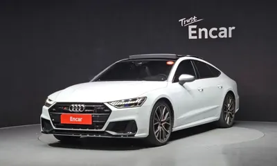 Audi S7 · 2020 год