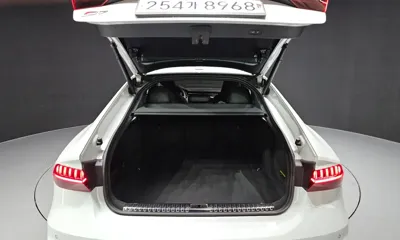 Audi S7 2020, 128975 км, за 33805.96 USD - фото 20