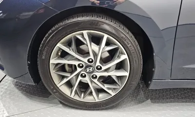 Hyundai Avante 2019, 136216 км, за 7877.12 USD