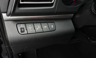 Hyundai Avante 2019, 136216 км, за 7806.41 USD - фото 14