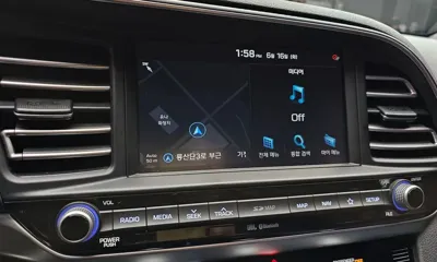 Hyundai Avante 2019, 136216 км, за 7806.41 USD - фото 16