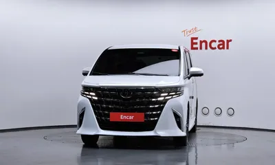 Toyota Alphard 2024, 13331 км, за 62466.99 USD