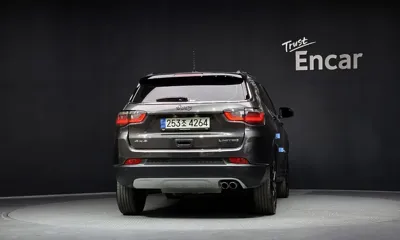 Jeep Compass 2022, 22111 км, за 13781.44 USD