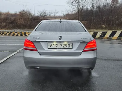 Hyundai Equus 2013, 143750 км, за 5153.62 USD