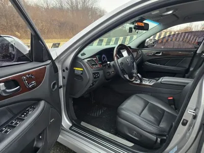 Hyundai Equus 2013, 143750 км, за 5153.62 USD - фото 8