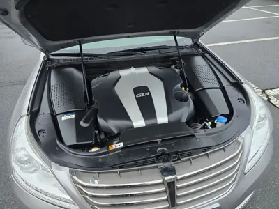 Hyundai Equus 2013, 143750 км, за 5153.62 USD - фото 19
