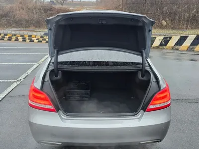 Hyundai Equus 2013, 143750 км, за 5153.62 USD - фото 20