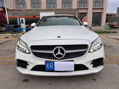 Mercedes-Benz C-Class 2019, 44000 км, за 16891.96 USD