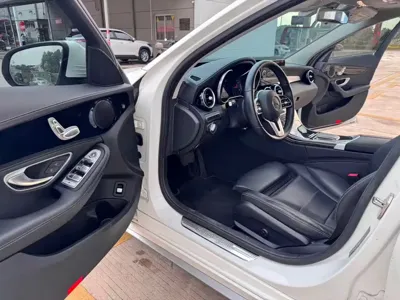 Mercedes-Benz C-Class 2019, 44000 км, за 16891.96 USD - фото 6