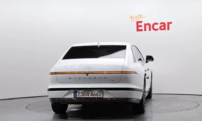 Hyundai Grandeur 2024, 41755 км, за 27627.89 USD