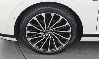 Hyundai Grandeur 2024, 41755 км, за 27627.89 USD