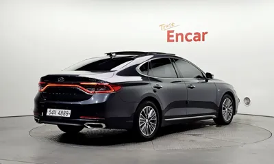 Hyundai Grandeur 2018, 56501 км, за 12620.36 USD