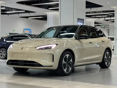 AITO 问界 AITO M5 · 2022 год