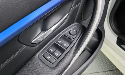 BMW 3-Series 2017, 67809 км, за 11246.18 USD - фото 27