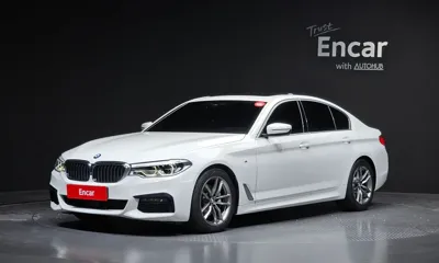 BMW 5-Series · 2020 год