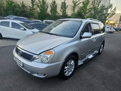 Kia Canival 2012, 166580 км, за 2599.35 USD